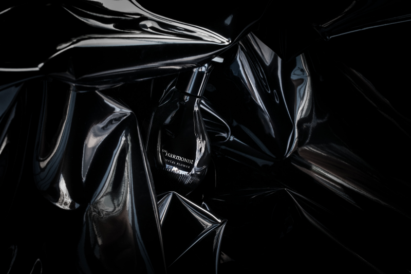 The_Harmonist_METAL_BLACK1_RVB.jpg.jpeg